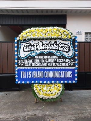 Papan Bunga Duka di Kebun Geran